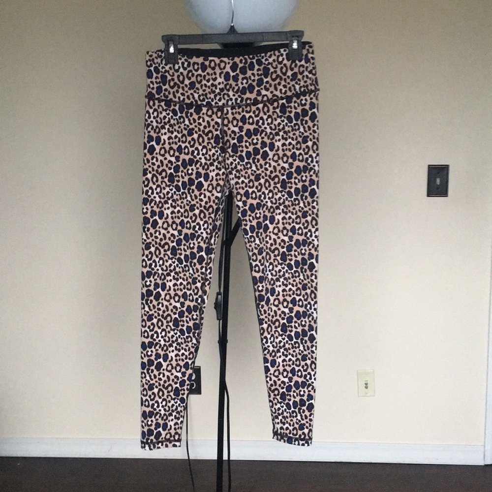 Victoria sport leggings, size S